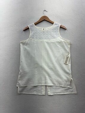 Mountain Khakis Women’s Medium Sleeveless Top Eyelet Lace Yoke NWT